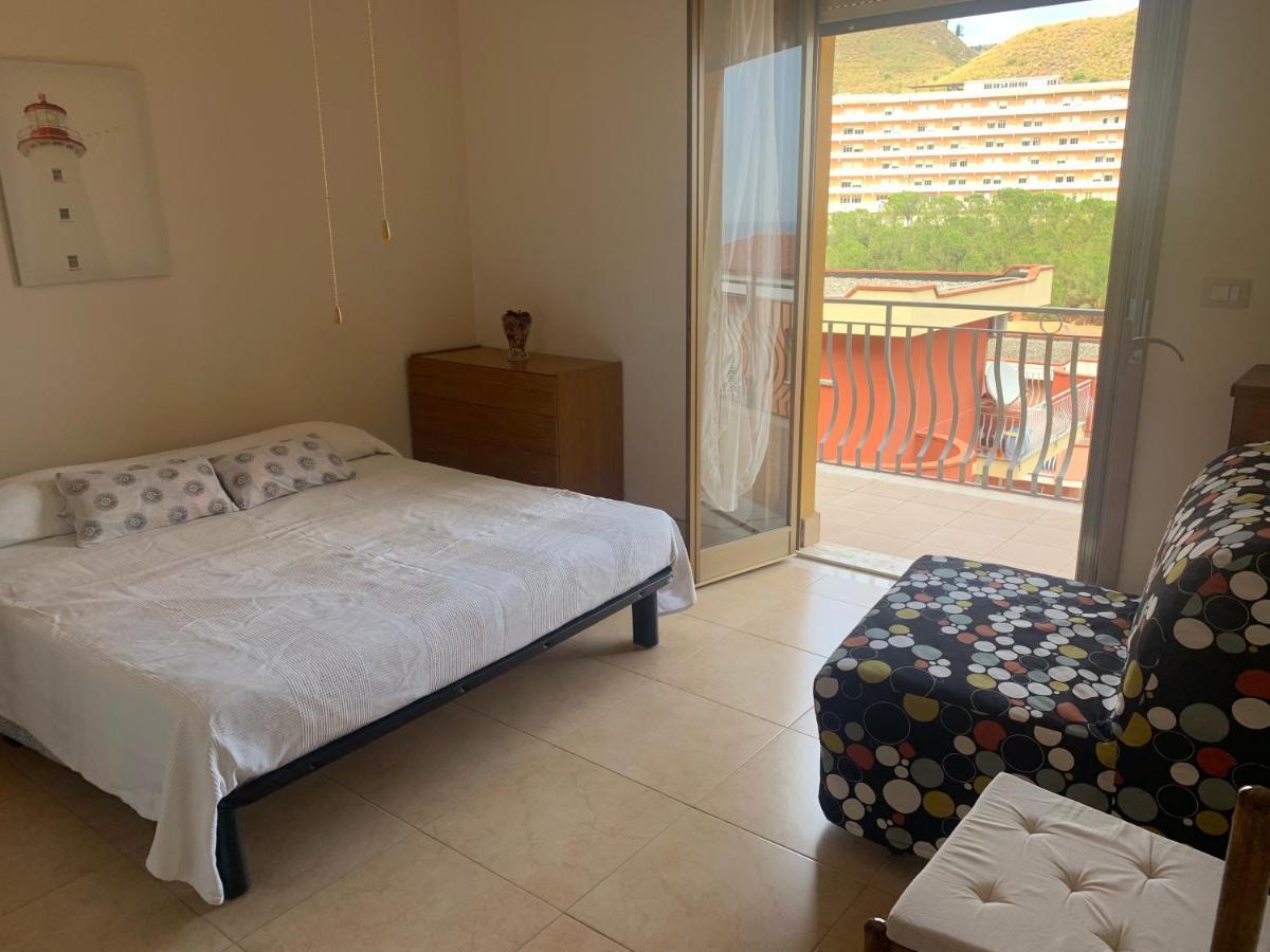Residence La Fenice Ff Giardini Naxos Ngoại thất bức ảnh