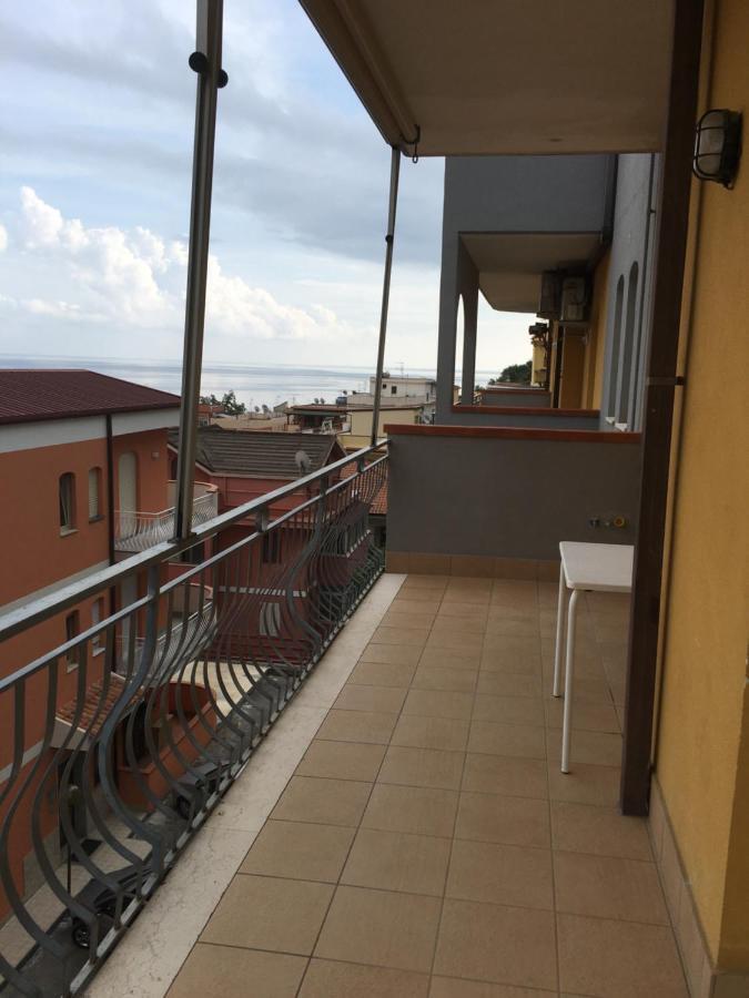 Residence La Fenice Ff Giardini Naxos Ngoại thất bức ảnh